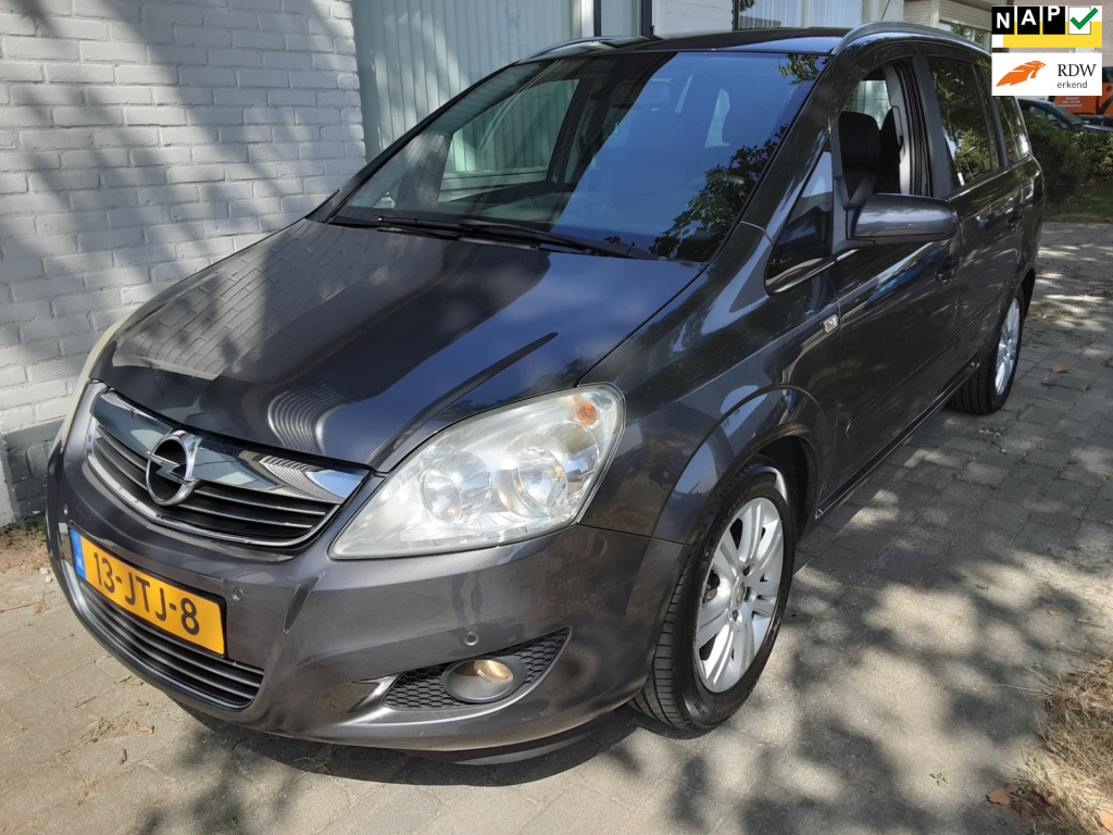 Opel Zafira 1.8 cosmo