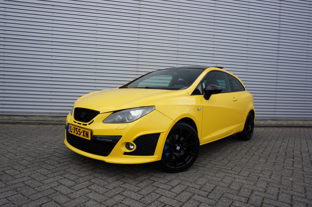 Seat Ibiza sc 1.4 tsi cupra automaat - climate / navi / carplay / pano / carbon / miltek
