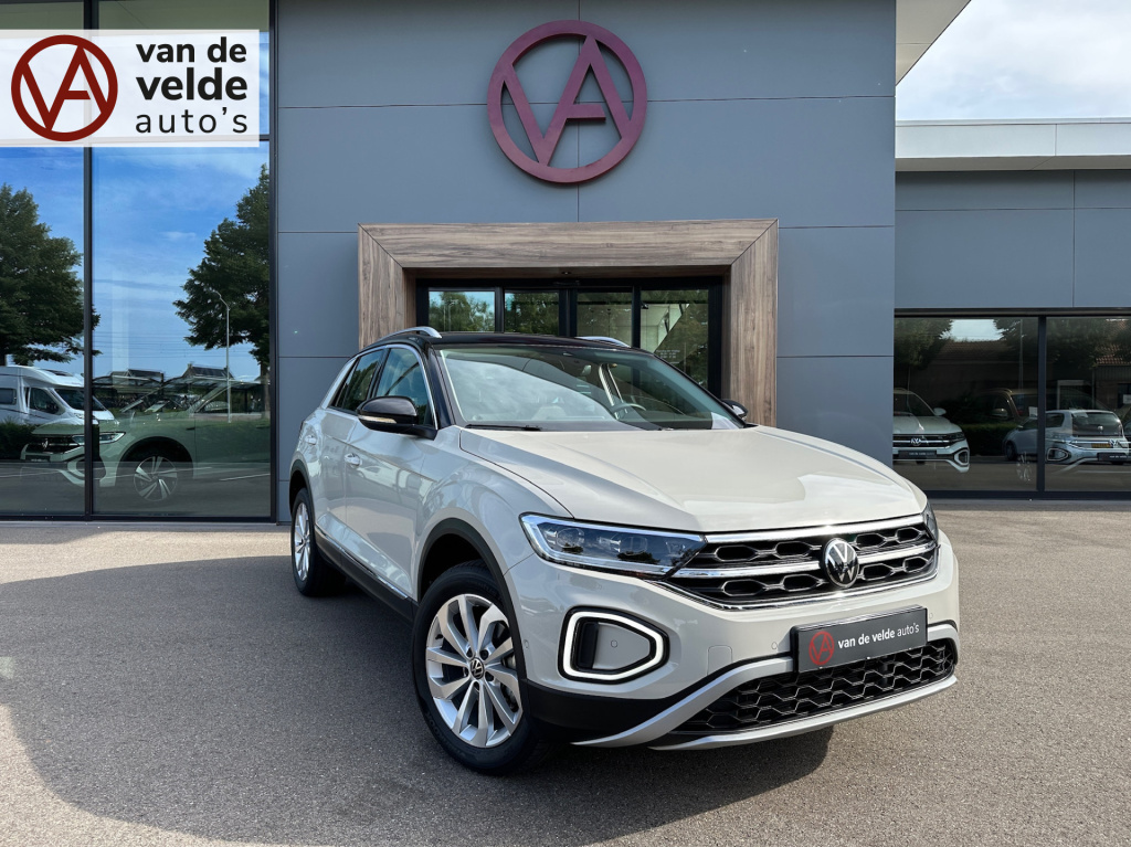 Volkswagen T-roc 1.5 tsi 150pk dsg style | camera | dode hoek | carplay | keyless | rijklaar incl. garantie