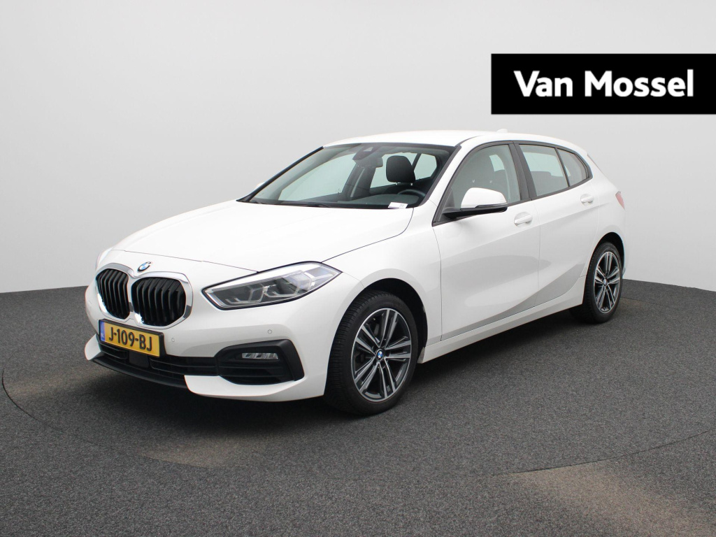 BMW 1 Serie 118i executive edition | navigatie | achteruitrijcamera | climate control | cruise control | lichtmetalen velgen |
