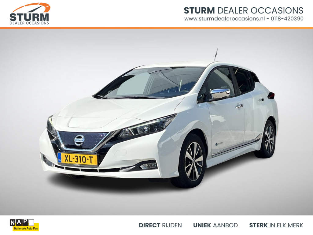 Nissan Leaf acenta 40 kwh chrome pack, soh 89% | navigatie | camera | adapt. cruise control | apple carplay/android auto | keyless entry | dodehoek detectie | rijklaarprijs!
