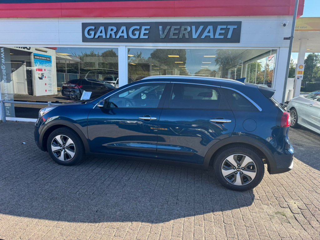 Kia Niro 1.6 gdi hybrid first edition