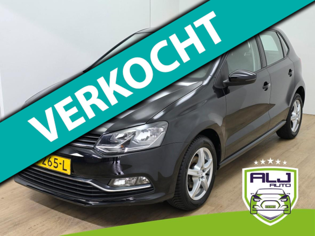 Volkswagen Polo occasion 1.2 tsi met cruisecontrol en 53000km! | tweedehands volkswagen polo zwart met carplay radio | alu velgen