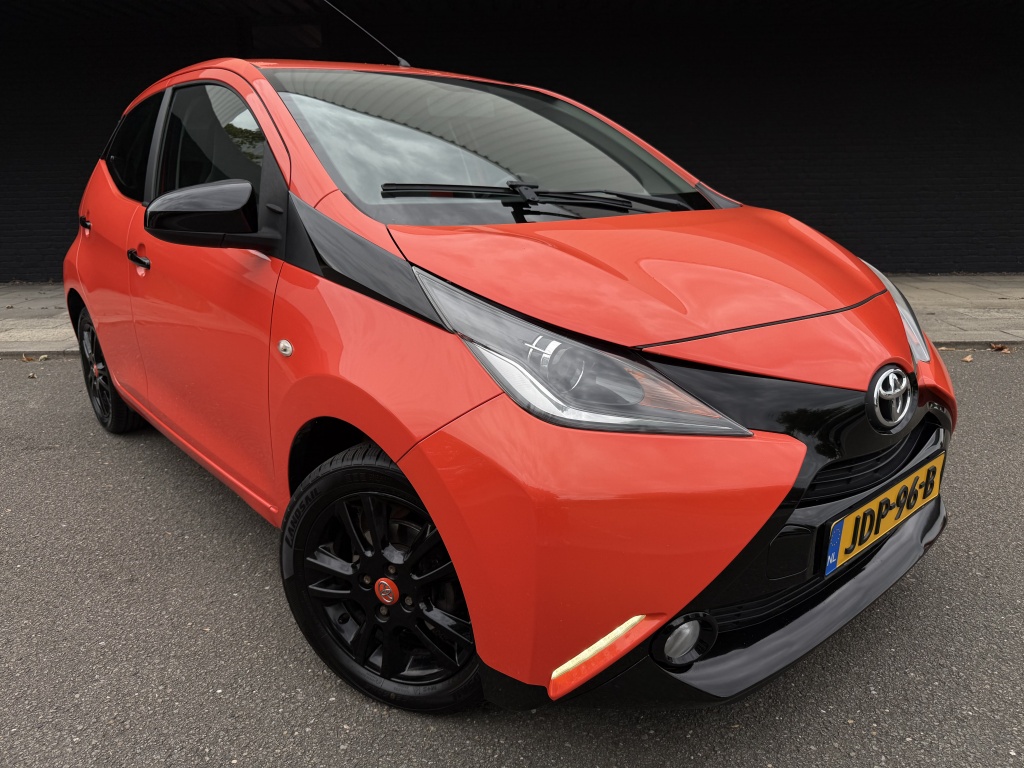 Toyota Aygo 1.0 vvt-i x-clusiv