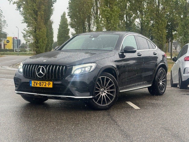 Mercedes-Benz Glc coupé 250 4matic l amg l burmerster l comand l wegklapbare trekhaak l led adaptief l sfeerverlichting l memory pakket voor bestuurdersstoel l keyless go l parkeer pakket l stoelverwarming l elektr. bedienbare achterklep l ...