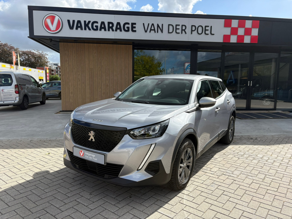 Peugeot 2008 1.2 puretech blue lease active
