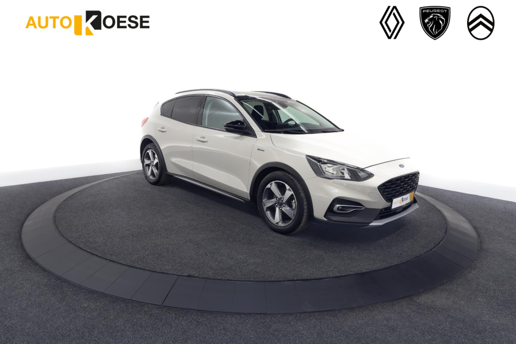 Ford Focus 1.5 ecoboost active business | lage kilometerstand | navigatie | parkeersensoren | apple carplay