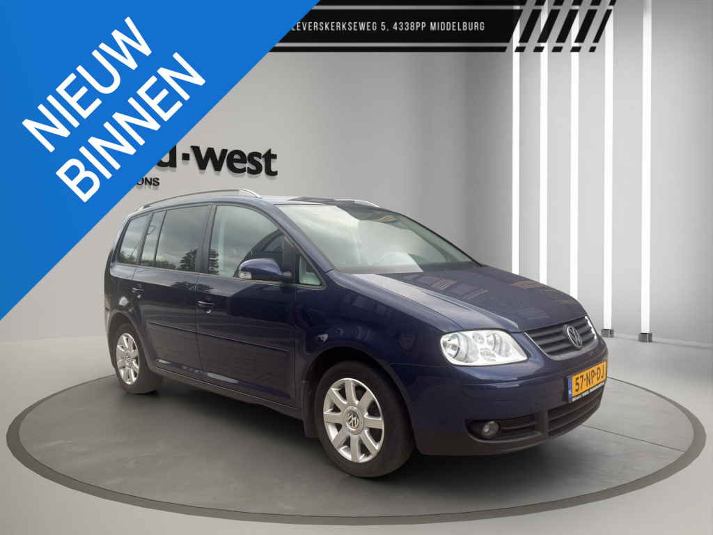 Volkswagen Touran 1.6-16v fsi highline clima cruise trekhaak