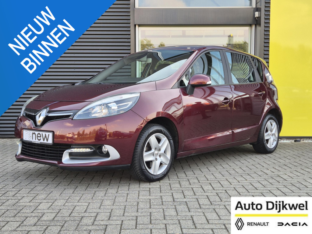 Renault Scenic 1.6 110 expression navigatie, clima, trekhaak, all seasonbanden, p-hulp