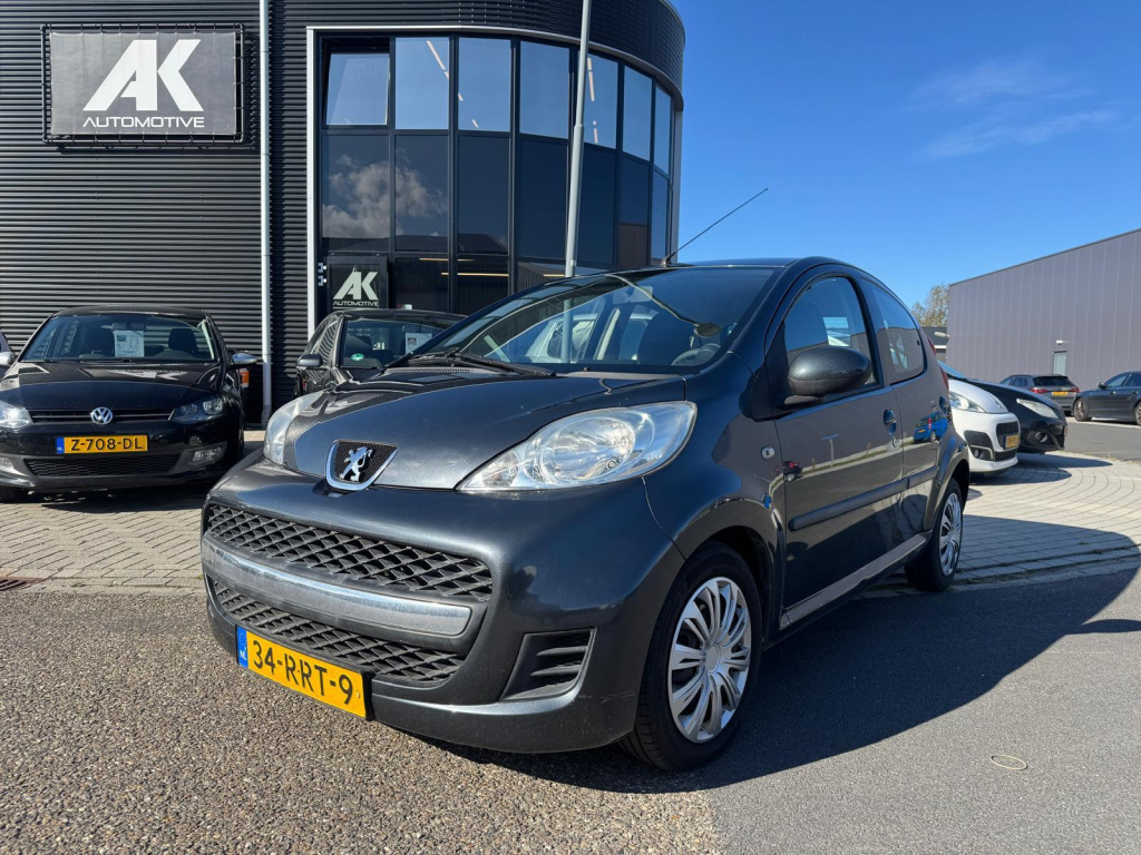 Peugeot 107 1.0-12v xs/130.000 nap/apk/automaat/airco