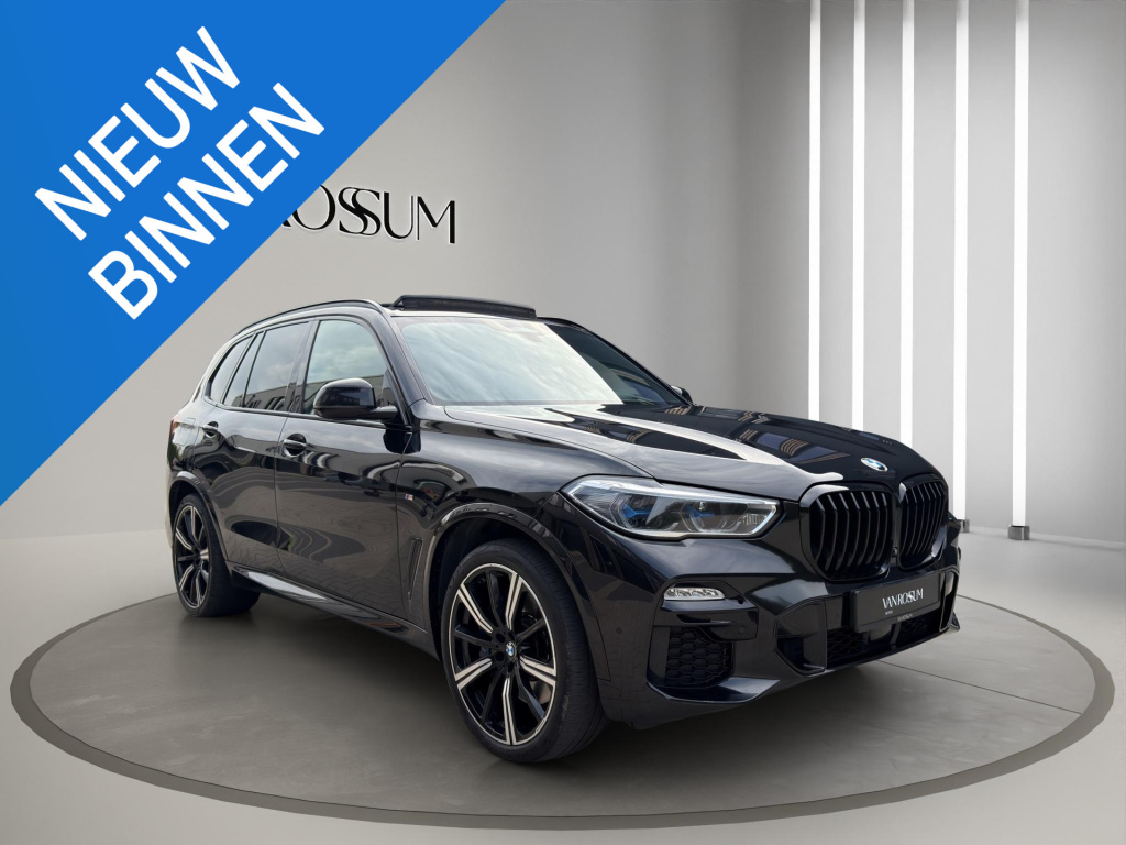 BMW X5 xdrive45e m-sport b&w sky massage laser