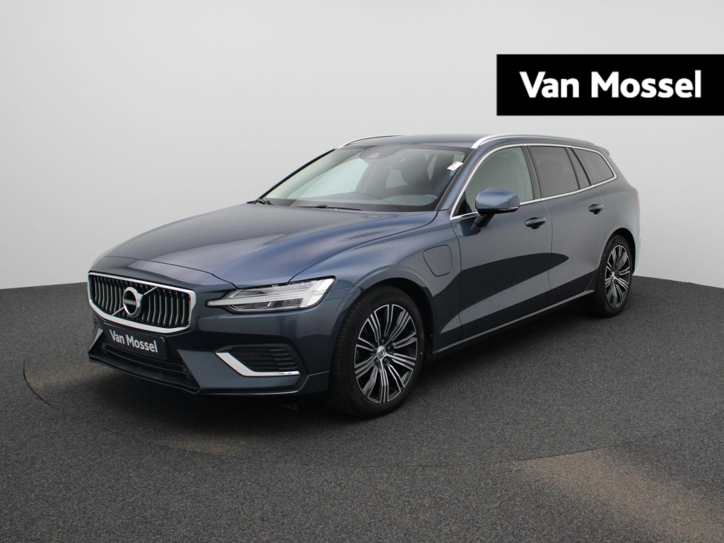Volvo V60 2.0 t6 recharge awd inscription | automaat | lmv | trekhaak | leder | virtual cockpit | cruise control | camera | navigatie | harman kardon | apple carplay | dab