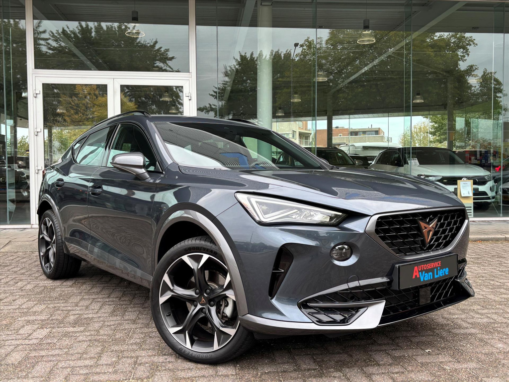 Cupra Formentor 1.5 tsi 150pk dsg-7| camera|navi|carplay|dodehoek| rijklaarprijs incl. garantie