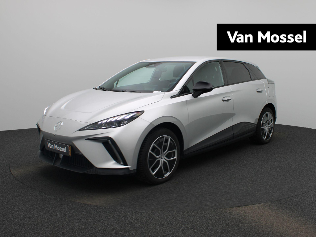 MG Mg4 64 kwh luxury | apple/carplay | camera | parkeersensoren | electrische stoelen