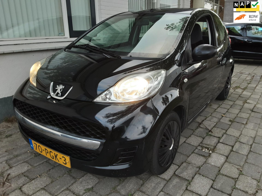 Peugeot 107 1.0-12v xr
