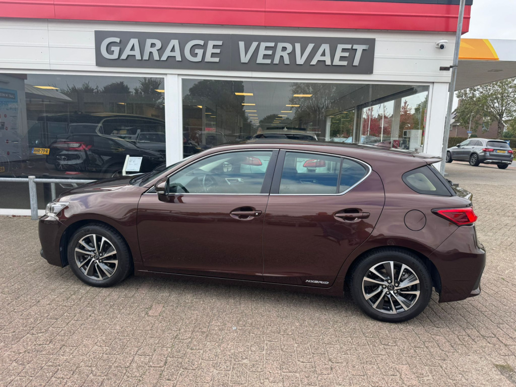Lexus Ct 200h ultimate edition