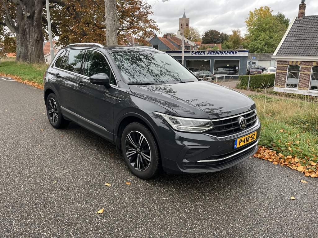 Volkswagen Tiguan 1.5 tsi elegance
