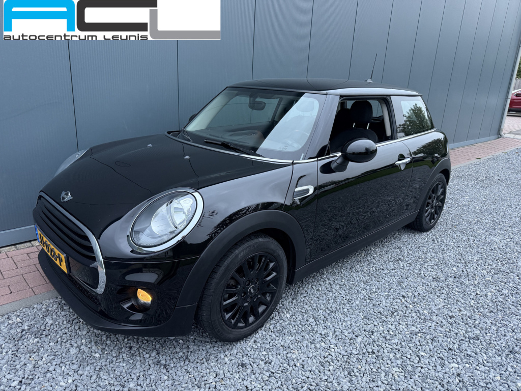 Mini Cooper mini 1.5 navigatie business 3-drs