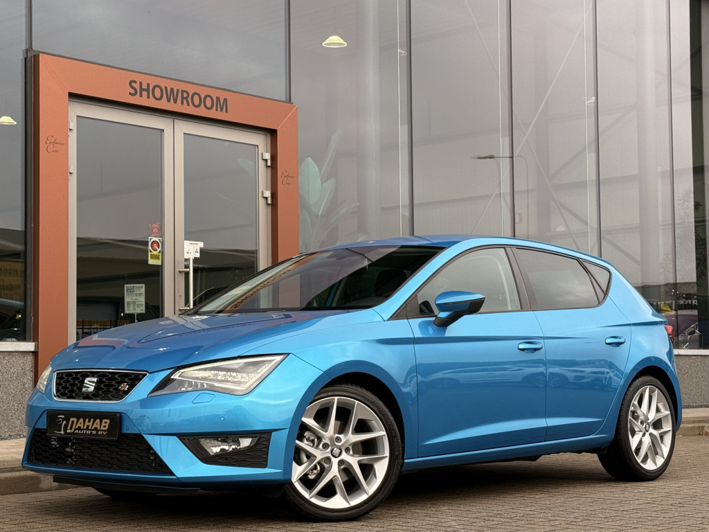 Seat Leon 2.0 tdi fr | led | navi | cruise | dab | stoelverwarming | bluetooth | parkeersensoren |