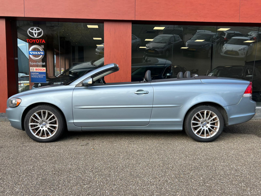 Volvo C70 convertible 2.4 momentum | cruise | climate | lmv