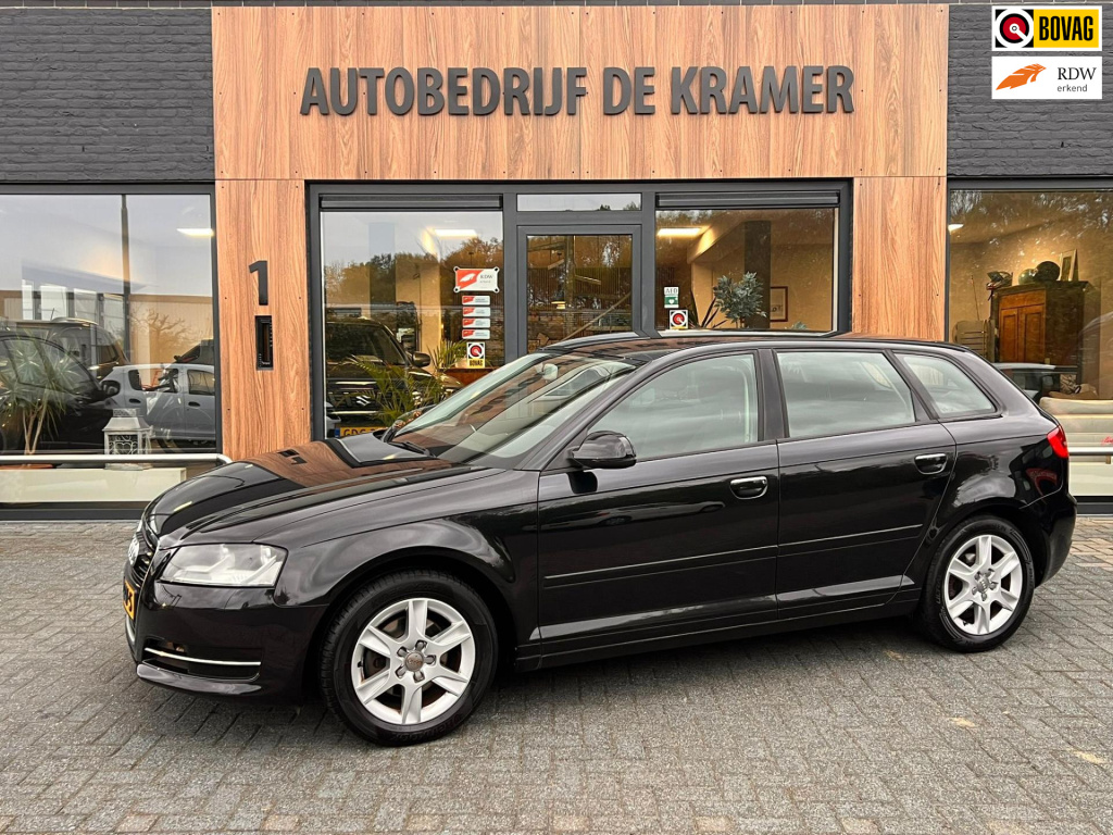 Audi A3 sportback 1.4 tfsi attraction pro line