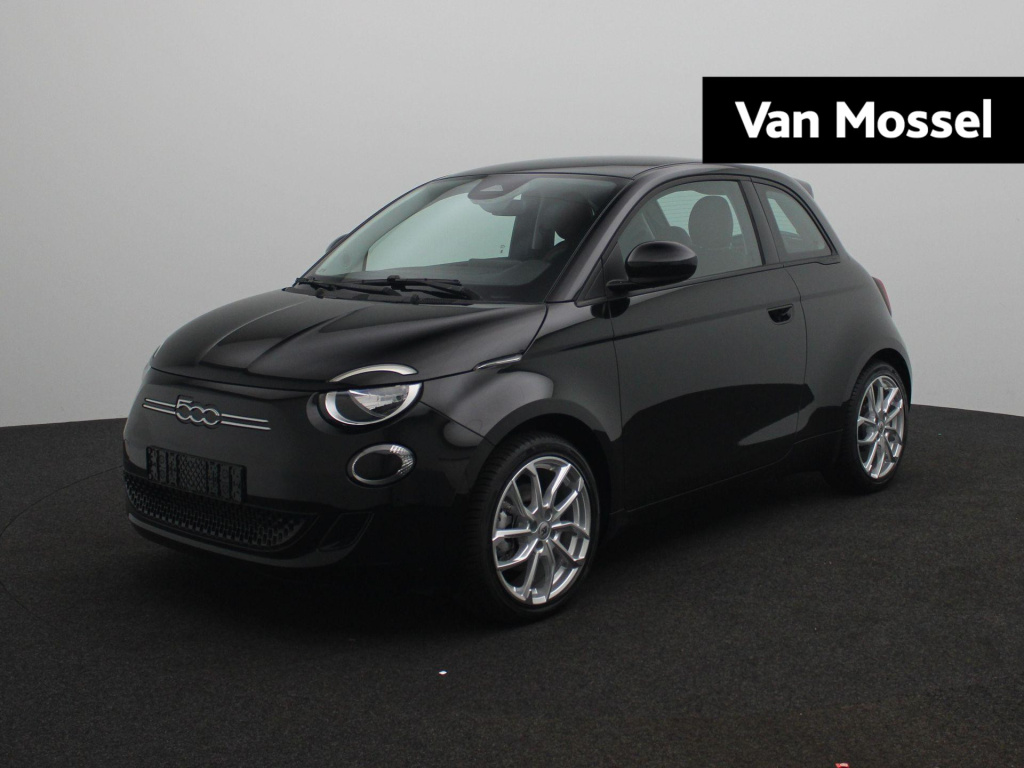 Fiat 500e 42 kwh | 17'' lichtmetalen velgen + allseason banden |  uniek leren interieur! | apple carplay/ android auto |