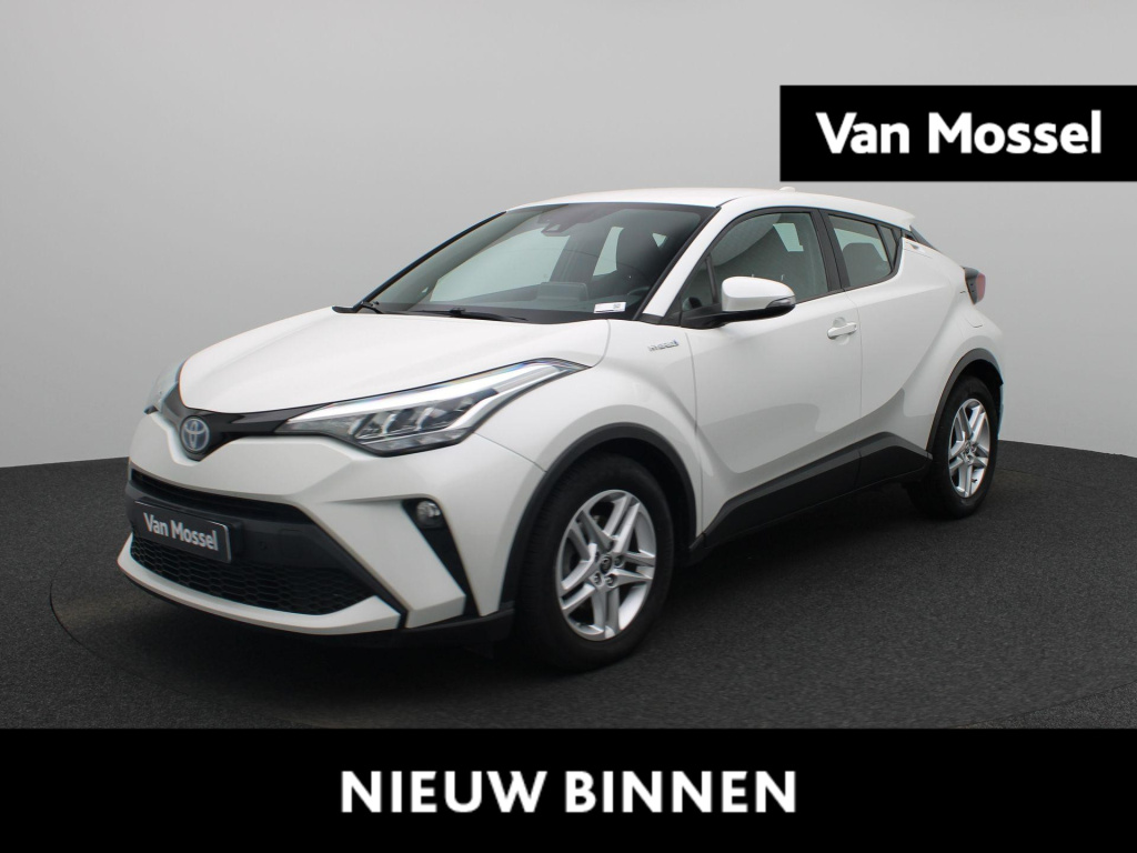 Toyota C-hr 1.8 hybrid active | lmv | automaat | climate control | navigatie | bluetooth | cruise control | dab | camera | stoel verwarming | lage km stand