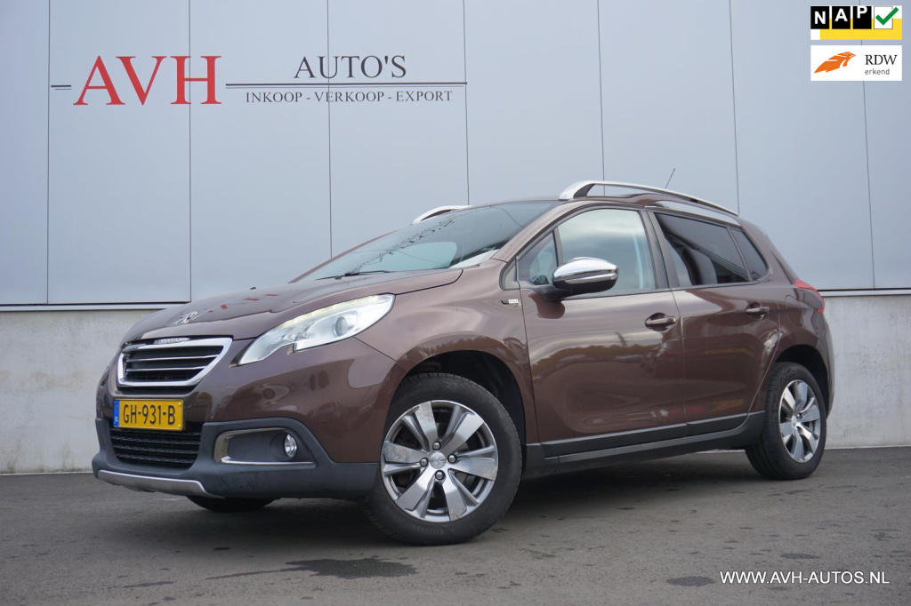 Peugeot 2008 1.2 puretech style