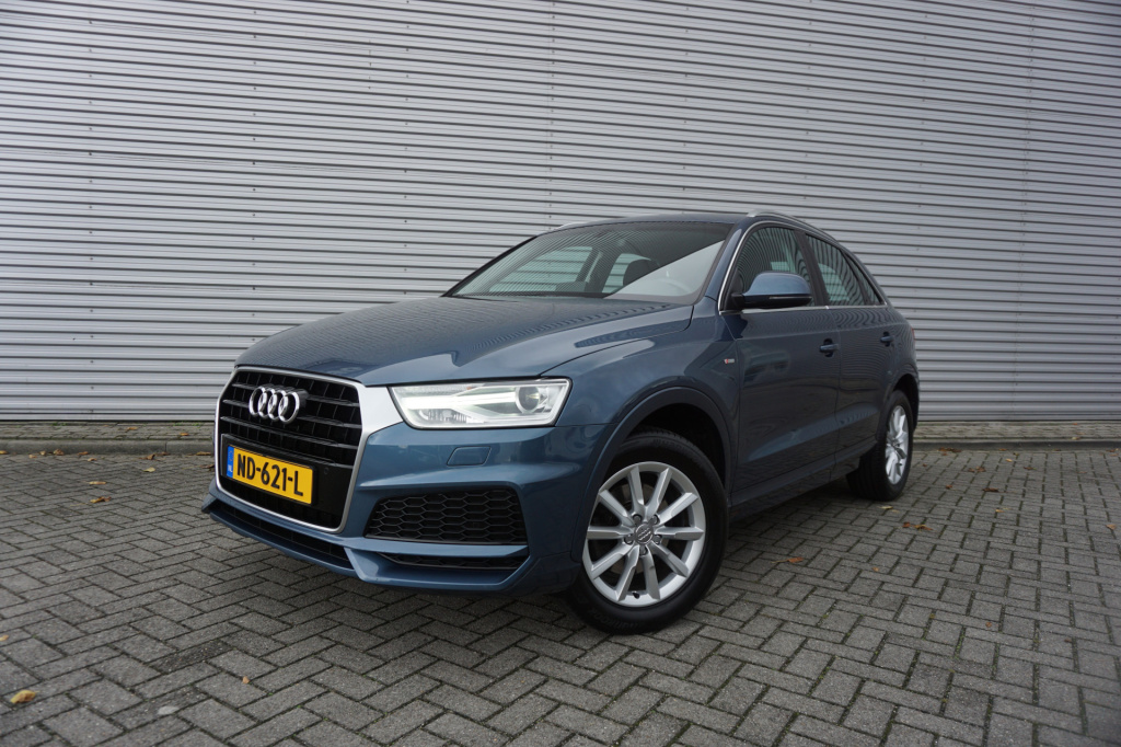 Audi Q3 1.4 tfsi cod adrenalin automaat - climate / navi / cruise / parkeers. / lm velgen / nap