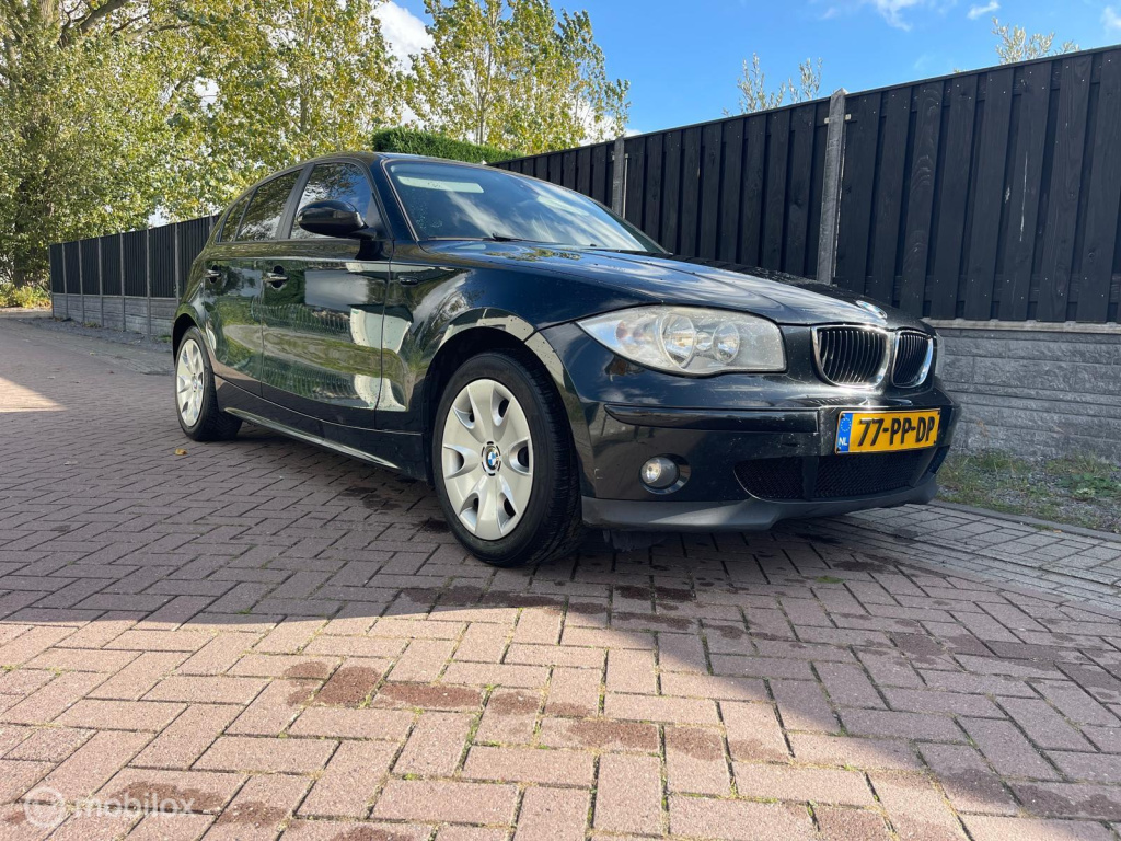 BMW 1 Serie 116i high executive