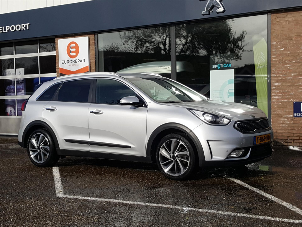 Kia Niro 1.6 gdi hybrid 141pk dct6 executiveline | navi | bt | applecarplay & androidauto | camera achter | parkeersensoren v+a | cruise & climate control
