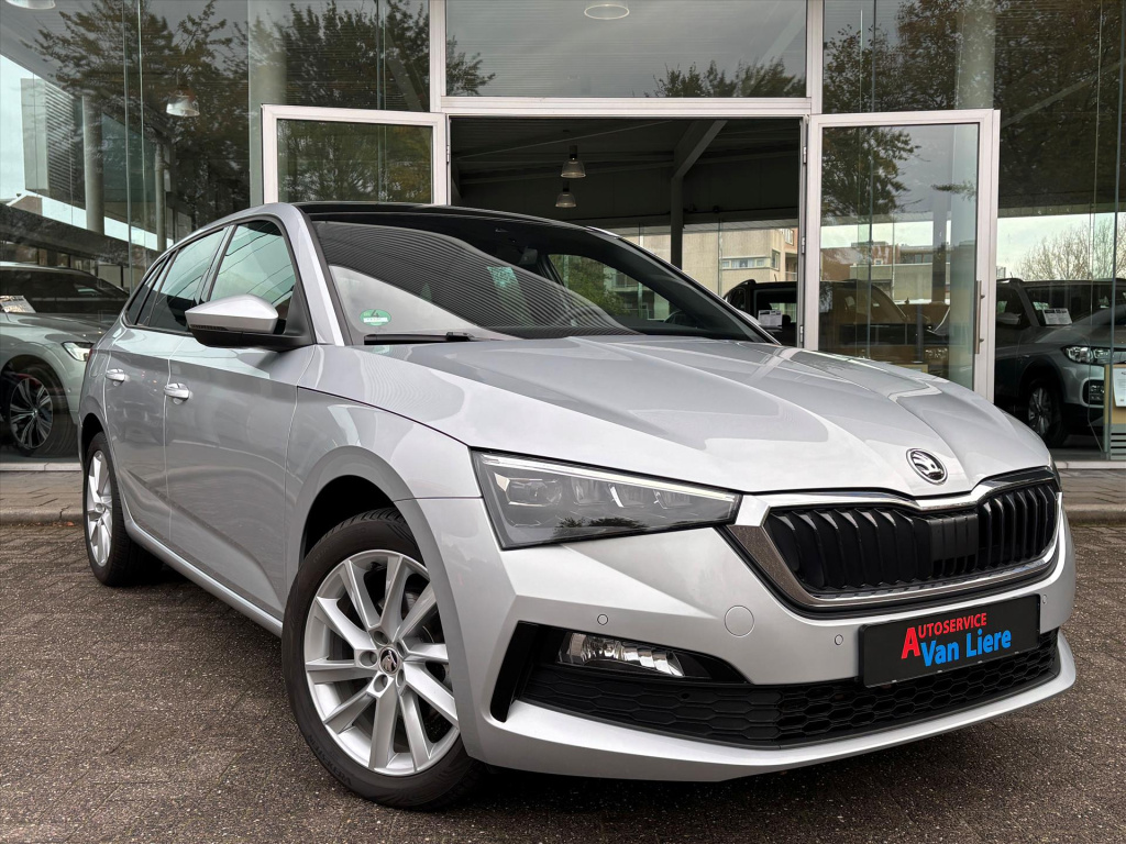 Skoda Scala 1.0 tsi 110pk sport business| carplay|panodak|17"lm| rijklaarprijs incl garantie