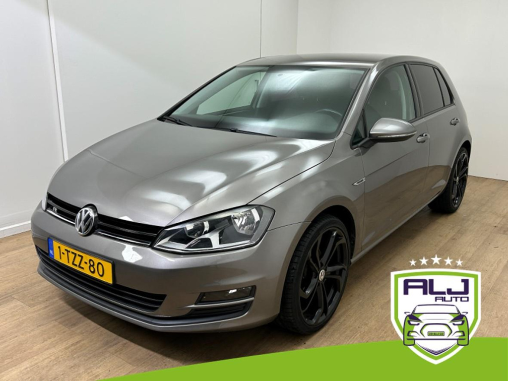 Volkswagen Golf occasion 1.2 tsi trend edition | grijs | airco | tweedehands volkswagen golf | cruisecontrol | sportieve velgen