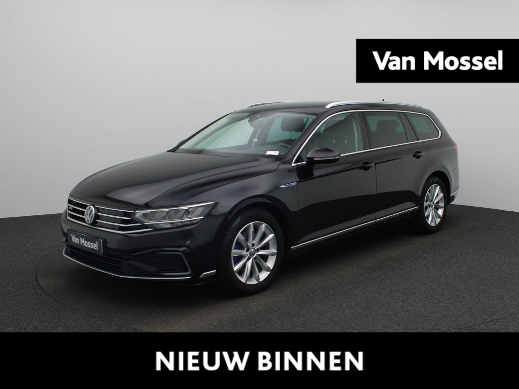 Volkswagen Passat variant 1.4 tsi phev gte business | automaat | navigatie | climate control | cruise control adaptief | parkeer sensoren | lmv | draadloze telefoonlader | led | camera | virtual cockpit |