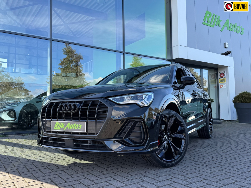 Audi Q3 35 tfsi 3x s line * matrix led * keyless * stoelverwarming