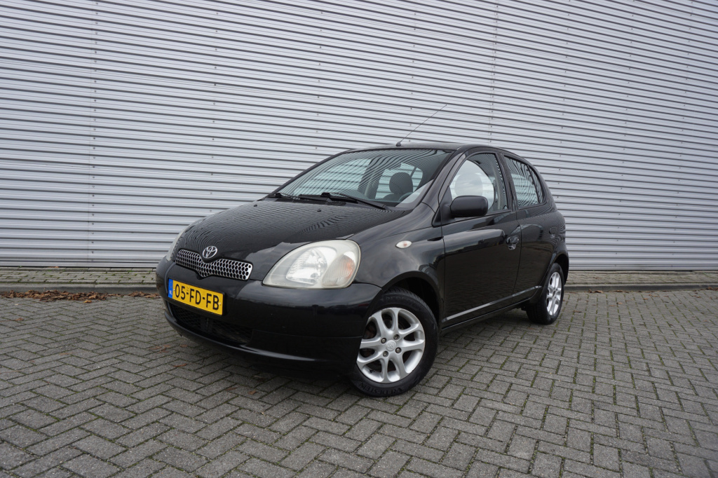 Toyota Yaris 1.0-16v vvt-i luna
