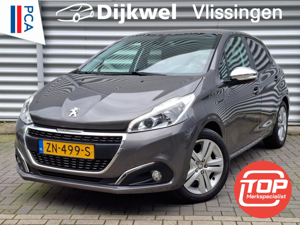 Peugeot 208 1.2 signature nav/airco/cruise/park