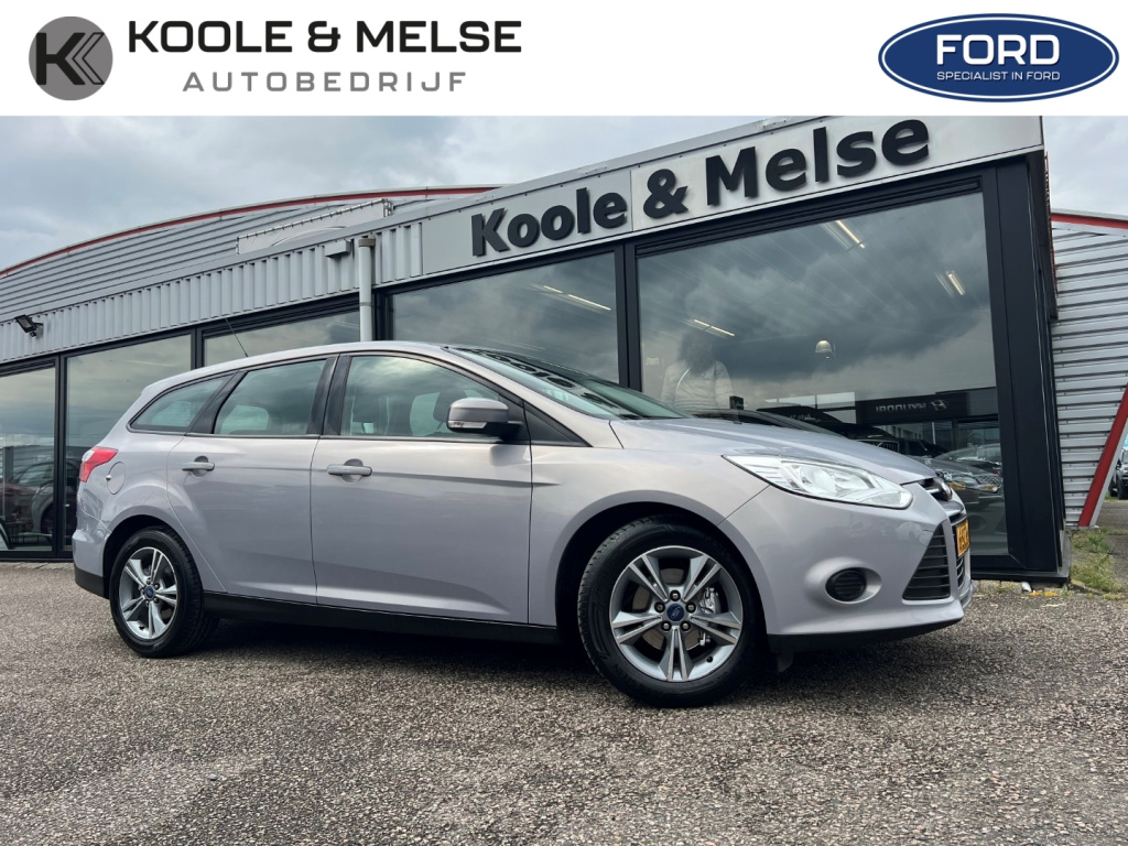 Ford Focus 1.0 ecoboost 100pk edition , trekhaak , voorruitverwarming
