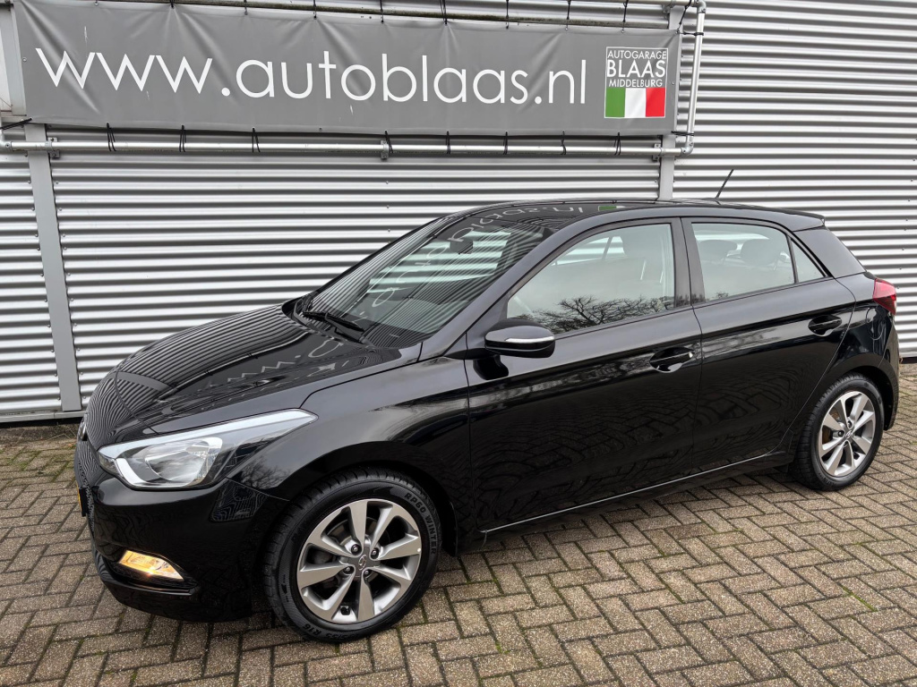 Hyundai I 20 1.4 automaat
