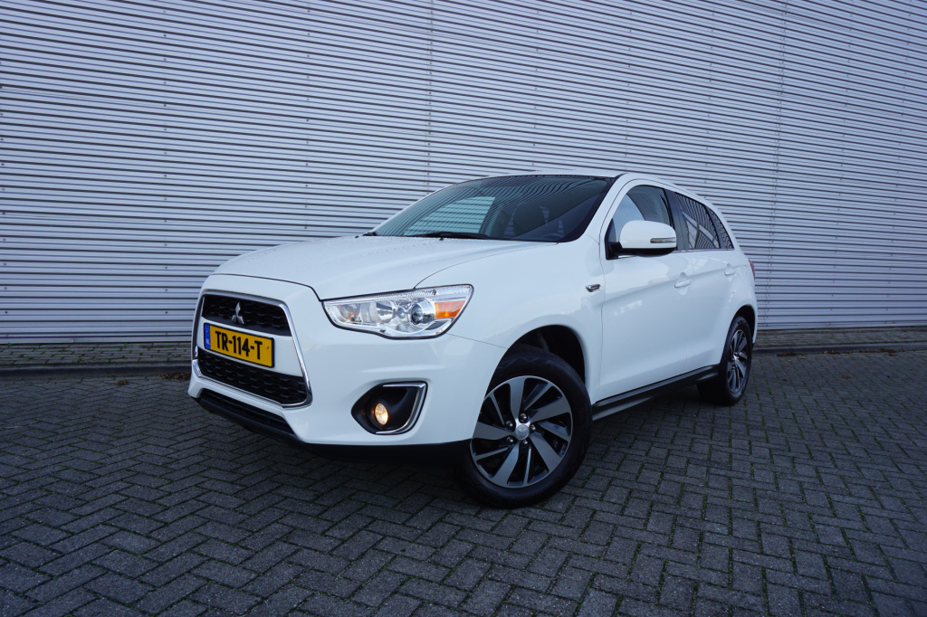 Mitsubishi Asx 1.6 cleartec invite+ airco / camera / cruise / parkeersens. / elektr. ramen / trekhaak