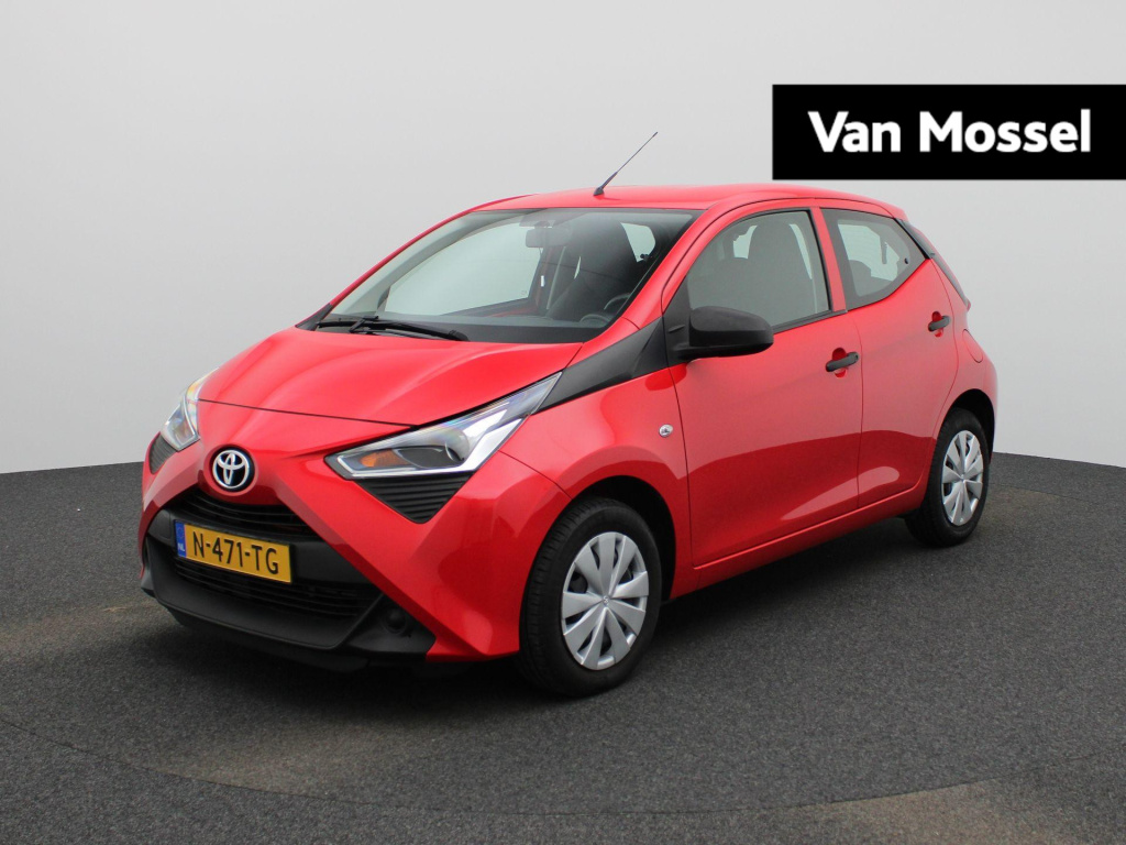 Toyota Aygo 1.0 vvt-i x-fun | 5-deurs | lage km stand | airco | bluetooth | dab