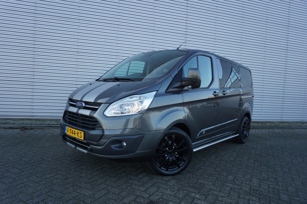 Ford Transit Custom 270 2.0 tdci l1h1 dc anniversary edition airco / navi / cruise / camera / parkeers. / trekhaak / lm velgen / nap