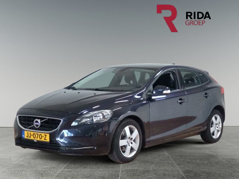 Volvo V40 2.0 d2 momentum bns