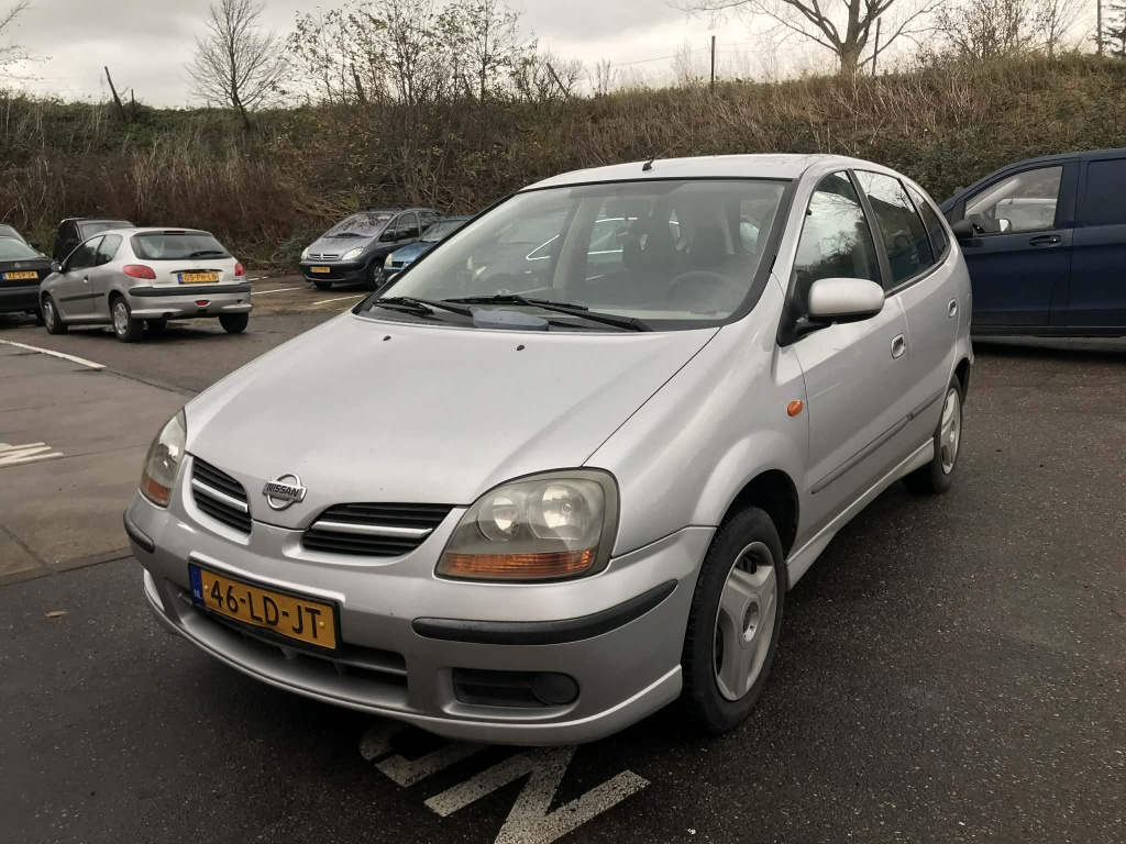 Nissan Almera Tino 1.8 ambience