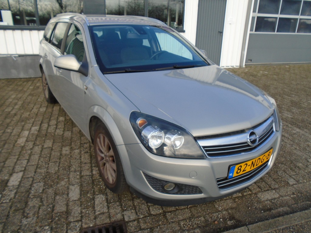 Opel Astra 1.6 cosmo