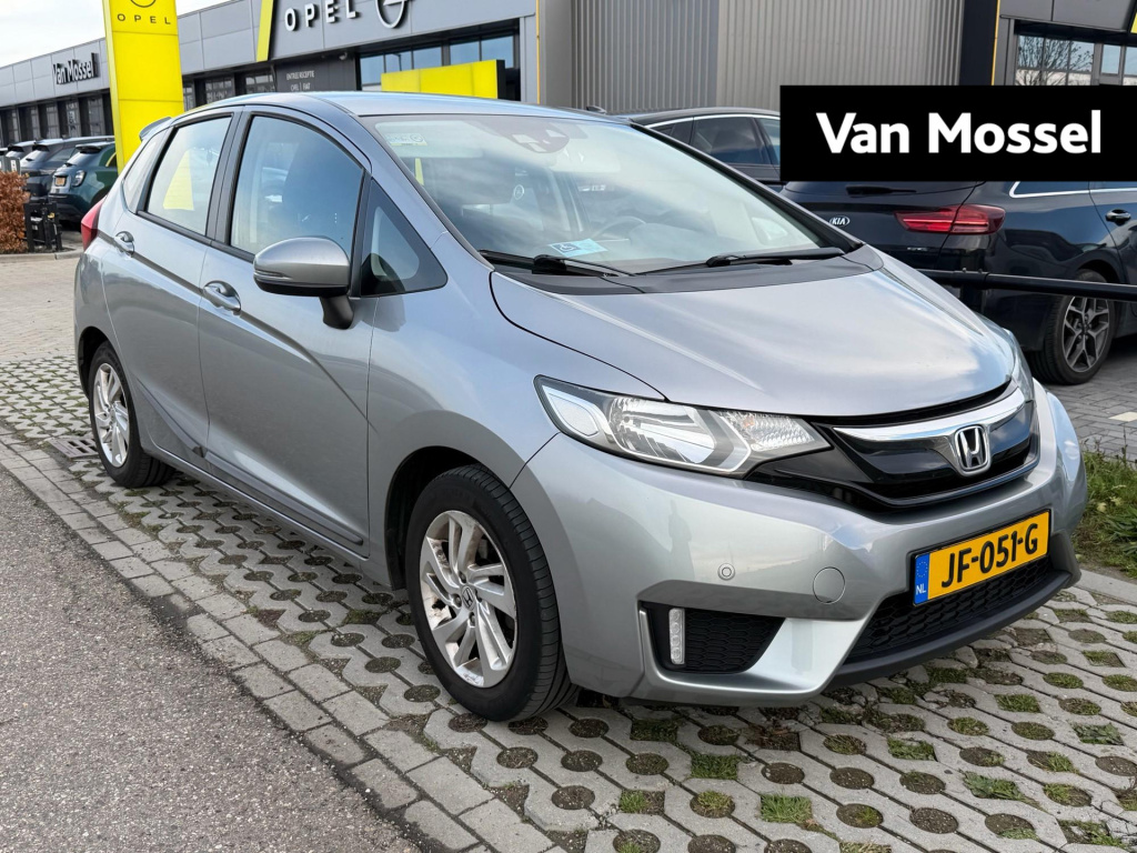 Honda Jazz 1.3 i-vtec comfort | automaat | trekhaak | stoelverwarming | parkeersensoren voor/achter