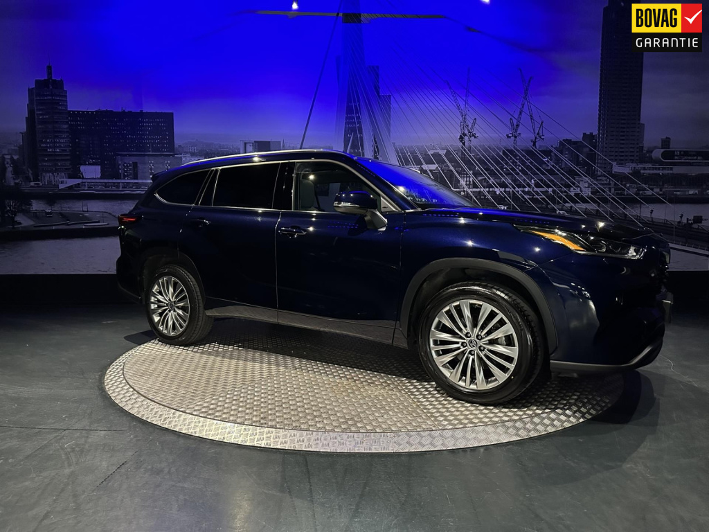 Toyota Highlander 2.5 awd hybrid executive 7 persoons *origineel nl*pano*trekhaak*