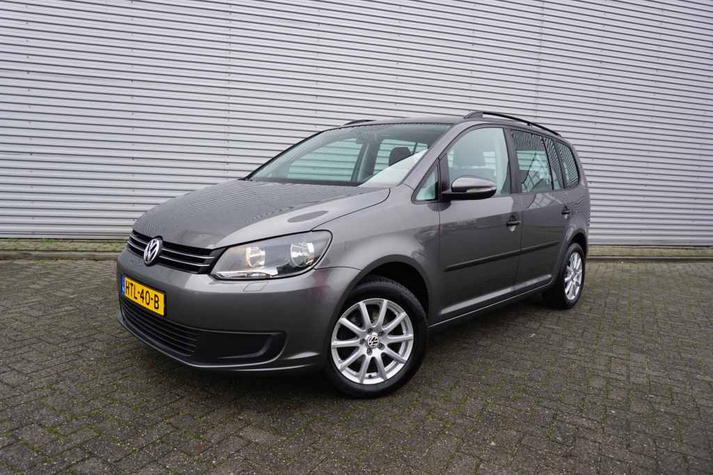 Volkswagen Touran 1.2 tsi trendline bluemotion 7-persoons climate / trekhaak / lm velgen