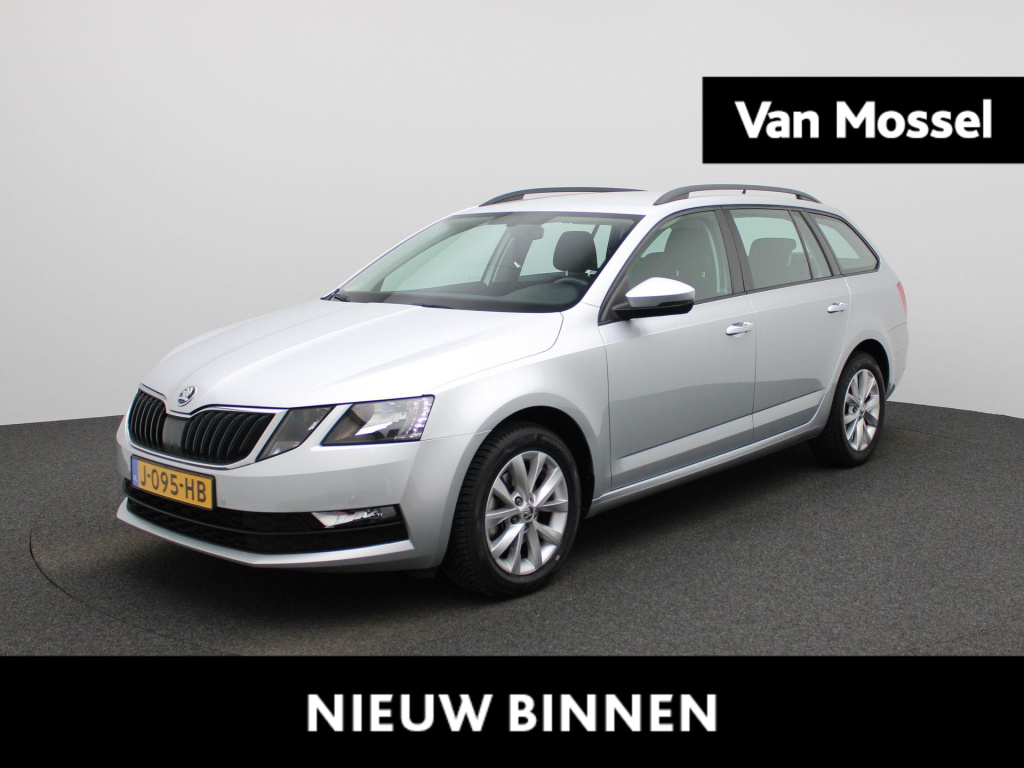 Skoda Octavia combi 1.5 tsi greentech business edition | automaat | climate control | navigatie | lmv | parkeer sensoren | cruise control | apple carplay |