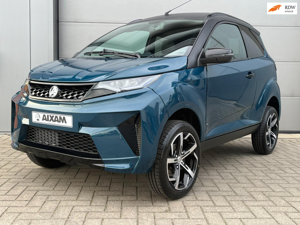 Aixam Crossover brommobiel suv met abs en reservewiel
